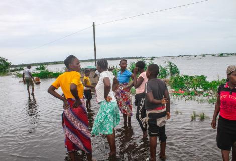  Severe flooding in Manhiça district, Maputo province, has submerged homes and farmland, cut off roads, and left around 3,000 families in extreme vulnerability. 